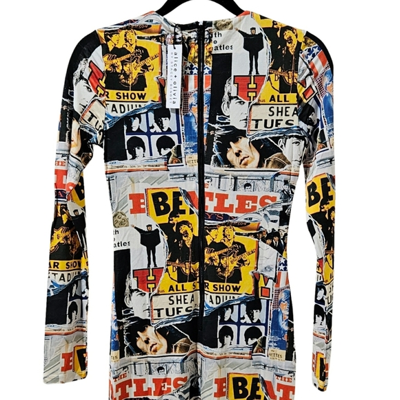 Alice + Olivia The Beatles Delora Mini Dress All Star Show 2 Long Sleeve NWT - Picture 4 of 6